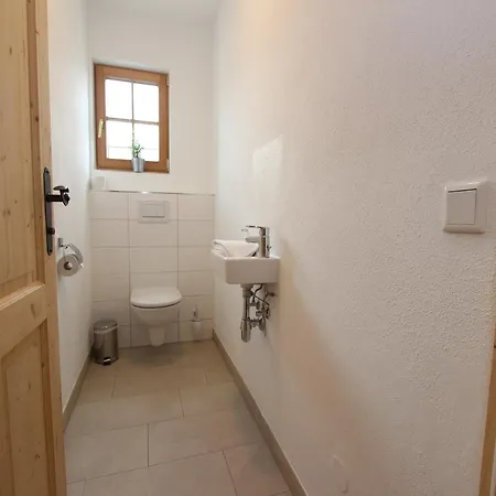 Cozy Chalet In Wei Priach With Terrace