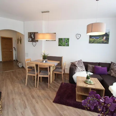 Cozy Chalet In Wei Priach With Terrace * Weisspriach